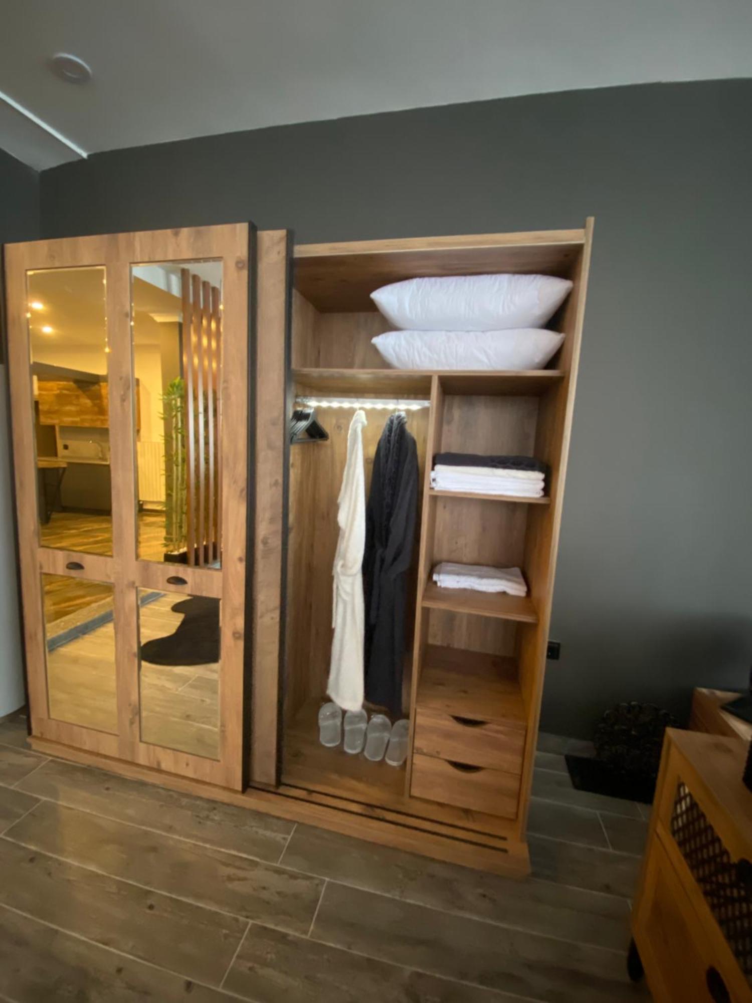 Fenix Loft Aparthotel Ardesen Ngoại thất bức ảnh